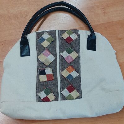 Handtasche
